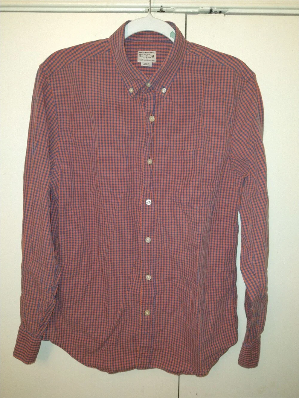 J Crew Checkered Long Sleeve Button Down Shirt Men's sz Medium.